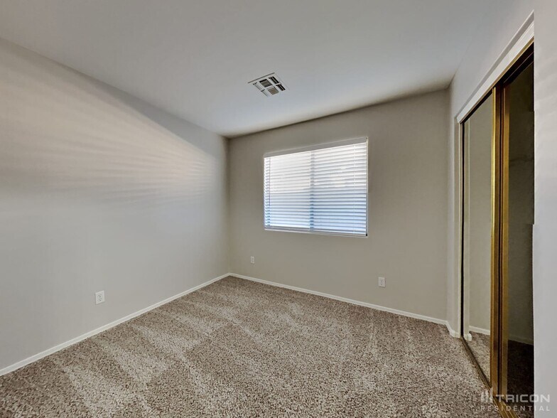 Building Photo - 30877 N Coral Bean Dr