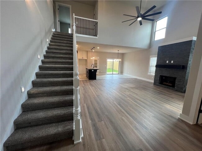 Building Photo - 7301 SW Basswood Ave