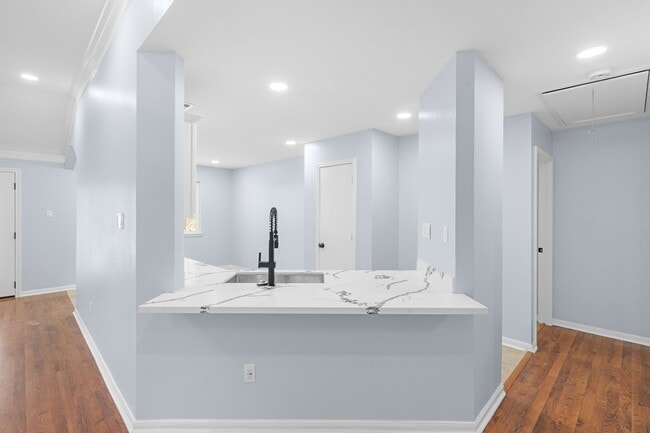 Building Photo - 3910 Crystal Pass Ct