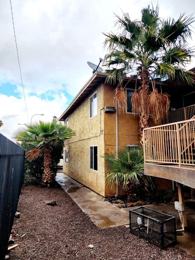 Primary Photo - 2 Bedroom Condo near GCU!