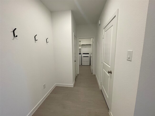 Building Photo - 16503 Texas Palmetto Wy