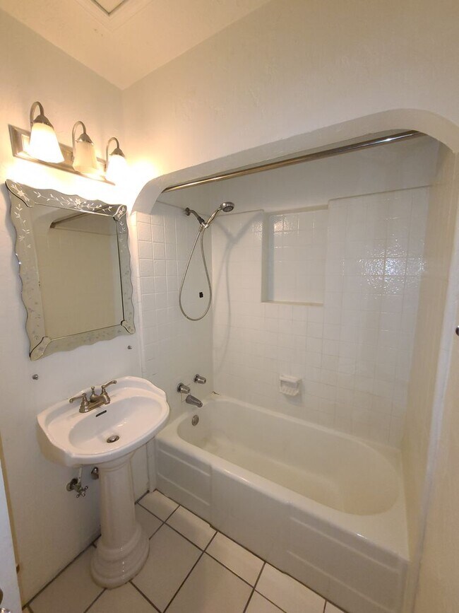 Building Photo - Classic Woodlea Charm with Modern Updates