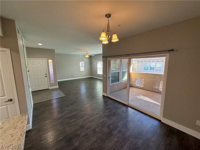 Building Photo - 11885 Tevare Ln