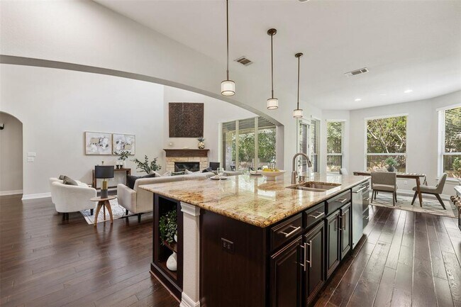 Building Photo - 201 Montalcino Blvd