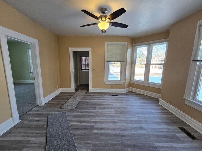 Building Photo - Gerald Johnson