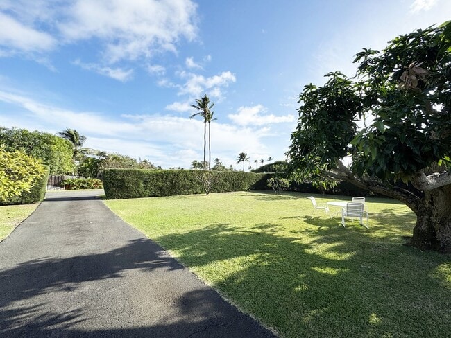 Building Photo - Furnished Kaimalino House Fronting Canal & Overlooking Kailua Bay
