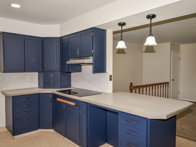 Building Photo - 241 E 900 N