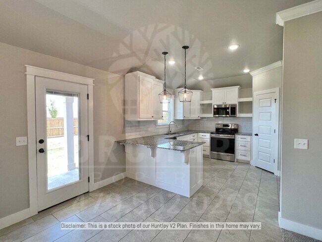 Building Photo - Siloam Springs- Single-Family Home- Popular Huntley Plan
