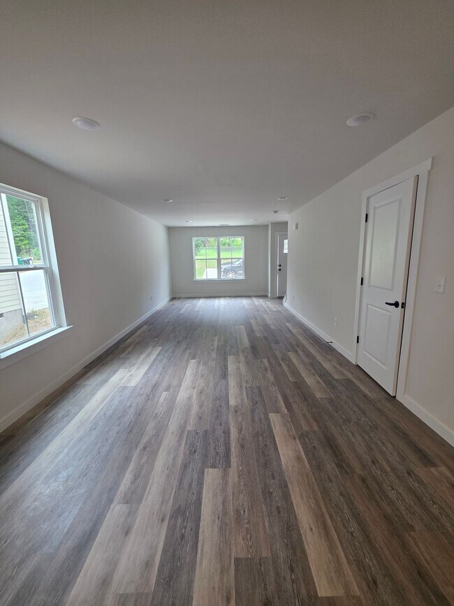 Building Photo - New Construction Duplex