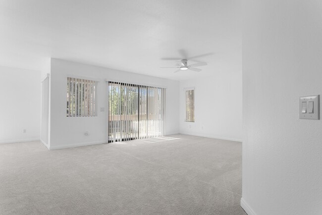 Building Photo - 35200 Cathedral Canyon Dr