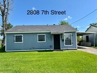 Building Photo - 2808 7th St