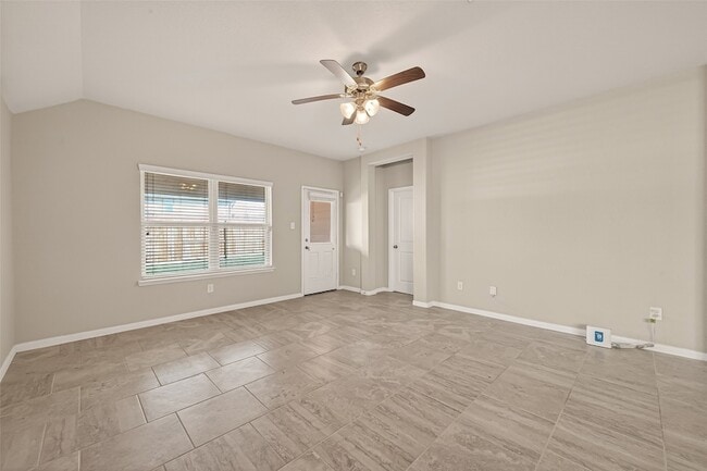Building Photo - 12623 City Village Ln