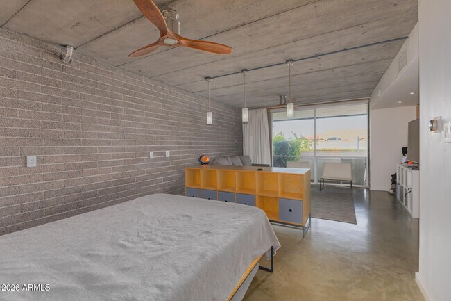 Building Photo - 7601 E 2nd St