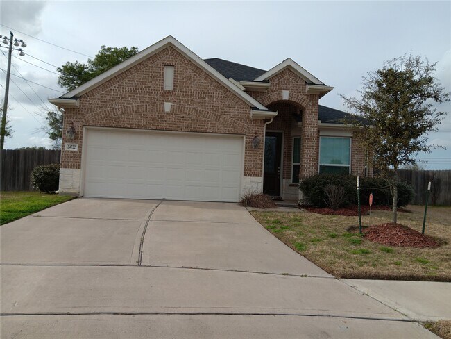 Building Photo - 24722 Lake Basin Ct