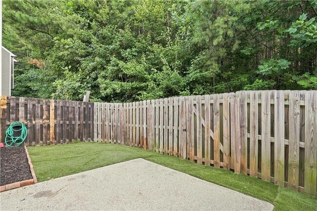 Building Photo - 1336 Brookmere Way