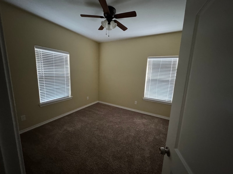 Building Photo - 2701 Easter Ave