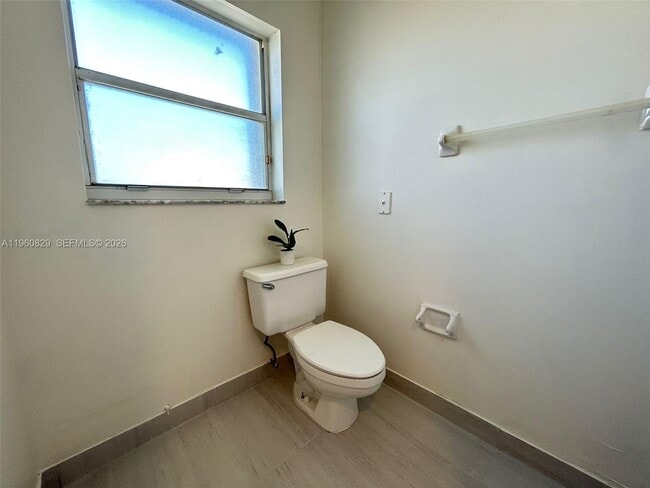 Building Photo - 9204 SW 167th Pl