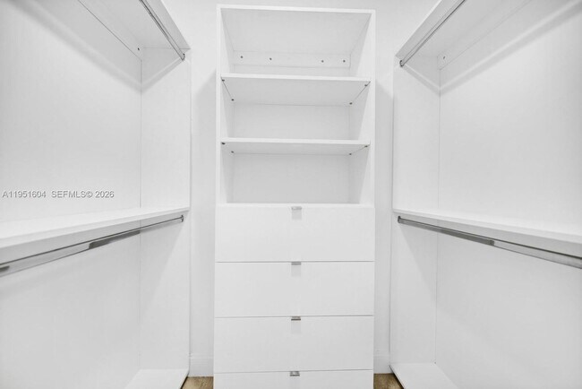 Building Photo - 2045 SW 125th Ct
