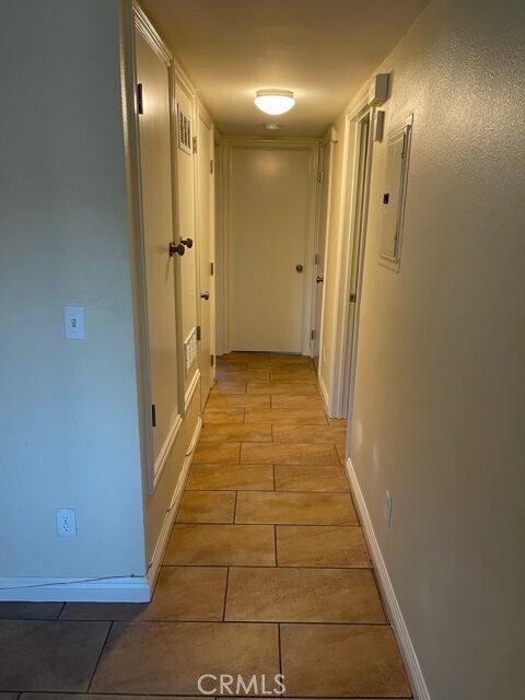 Building Photo - 1251 S Meadow Ln