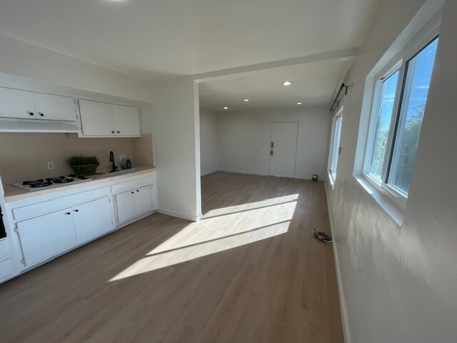 Building Photo - 2939 S Bronson Ave