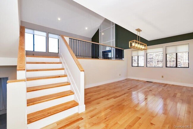 Building Photo - 103 Rambling Brook Rd