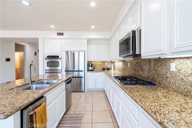 Building Photo - 20860 Sardinia Way