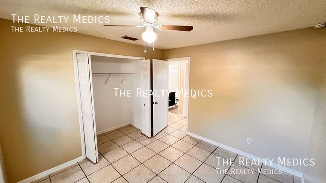 Building Photo - 3226 Redditt Rd