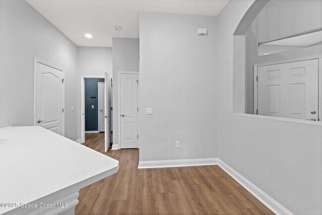 Building Photo - 1741 Kinsale Ct