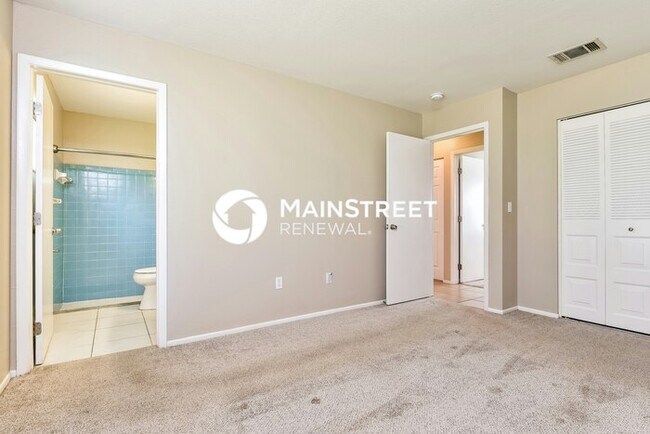 Building Photo - 3 Bedroom Pet-Friendly Home in North Port, FL with Main Street Renewal