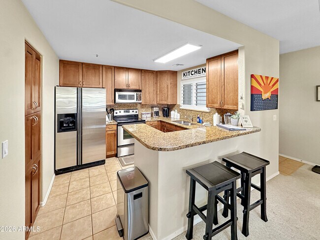 Building Photo - 11375 E Sahuaro Dr
