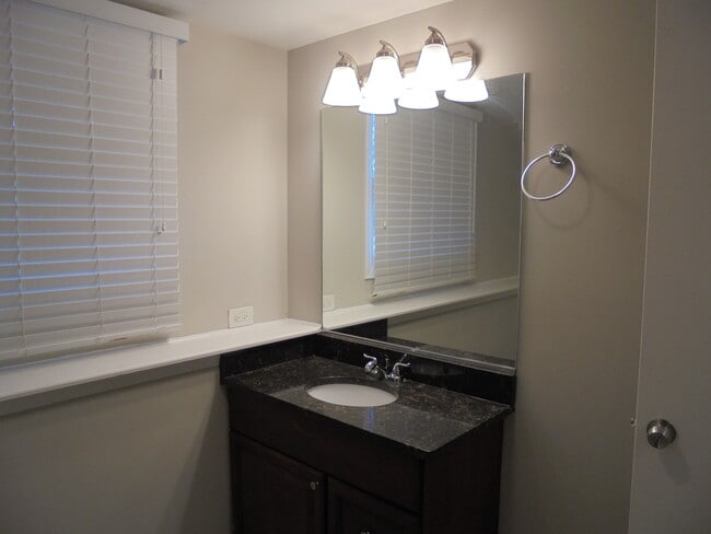 Building Photo - 3414 Cathy Dr