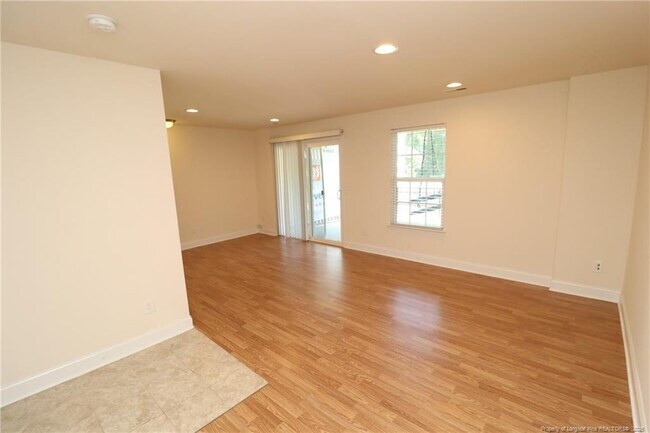 Building Photo - 1177 Boxcar Way