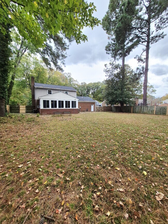 Building Photo - 97 Waterview Dr