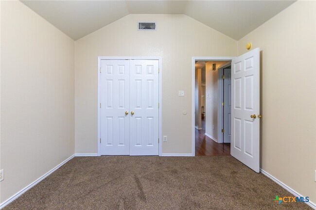 Building Photo - 5505 Gunnison Dr