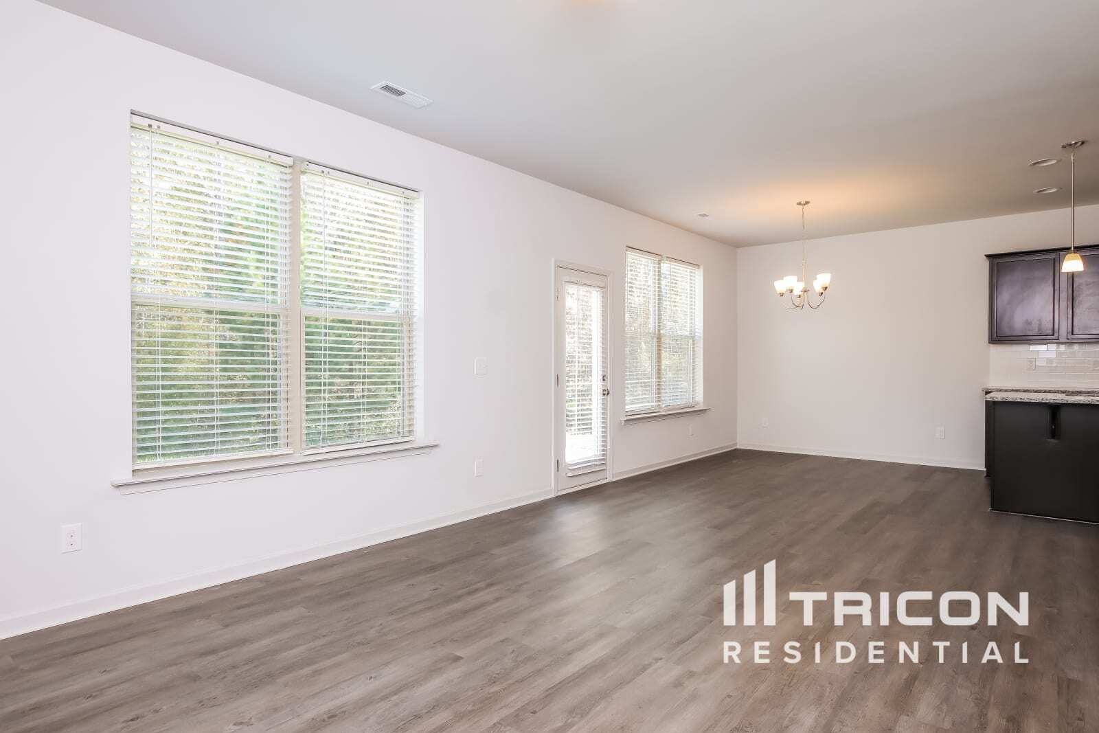 Building Photo - 281 Yadkin St