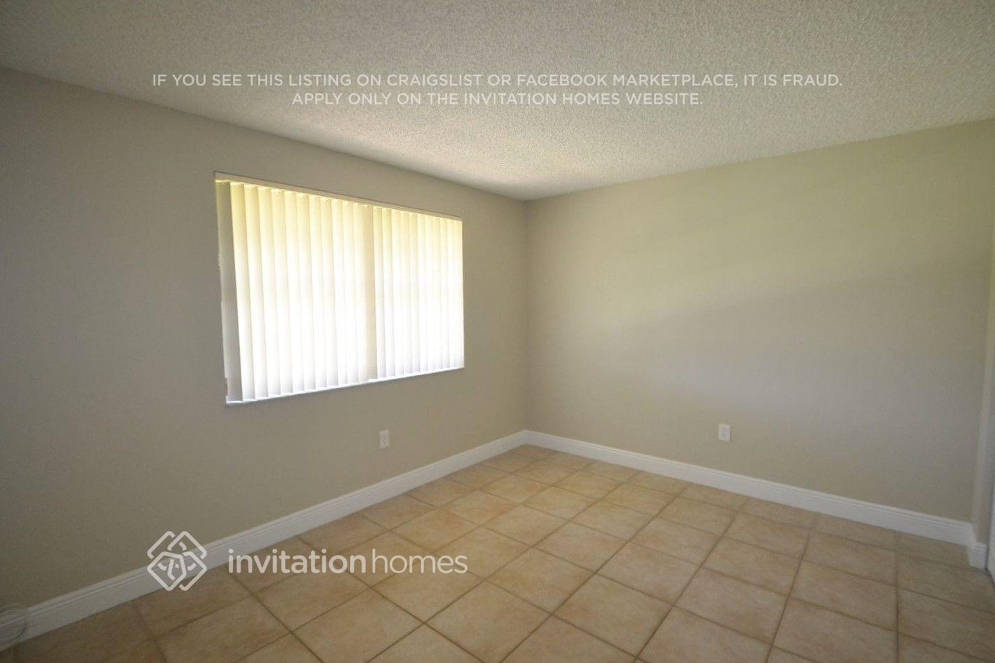Building Photo - 15115 SW 108th Terrace