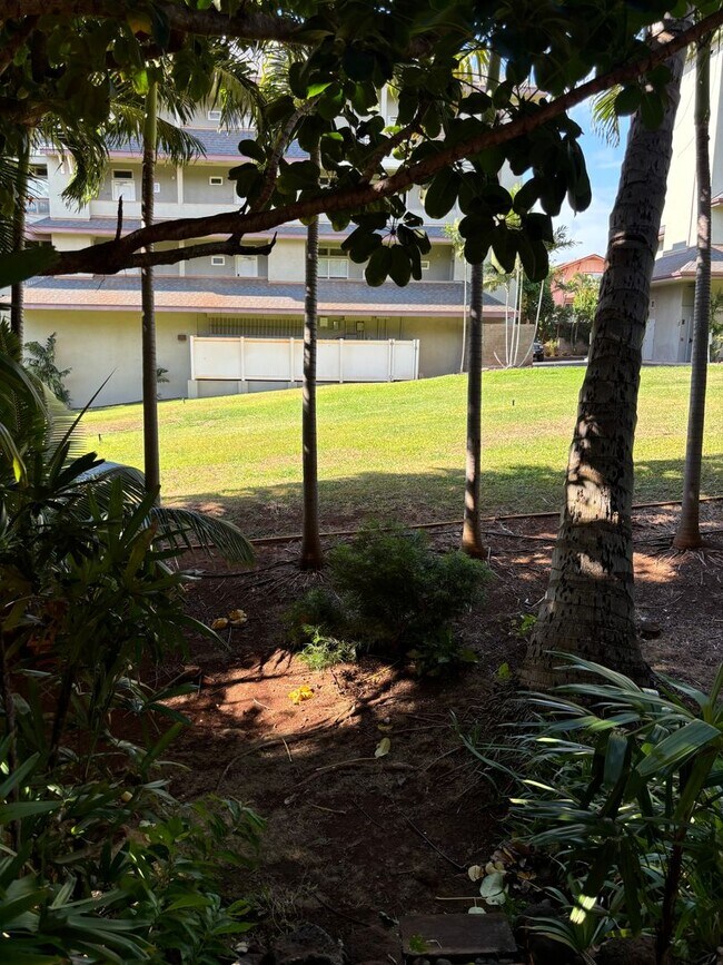 Building Photo - West Maui Breakers (A-Building)