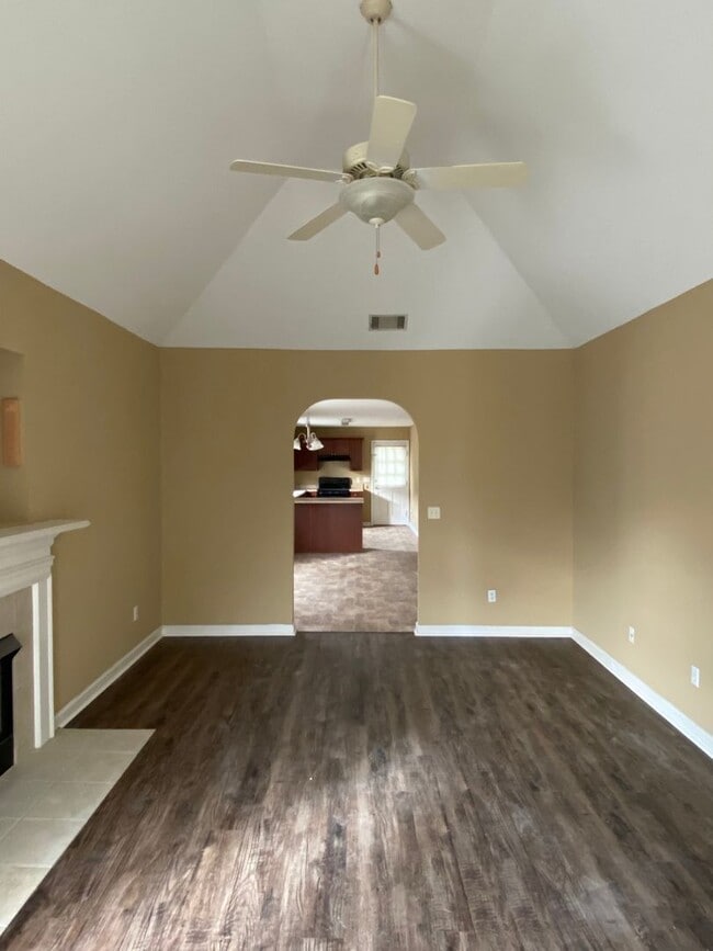 Building Photo - Home for rent in Pell City! Available to view!!!!