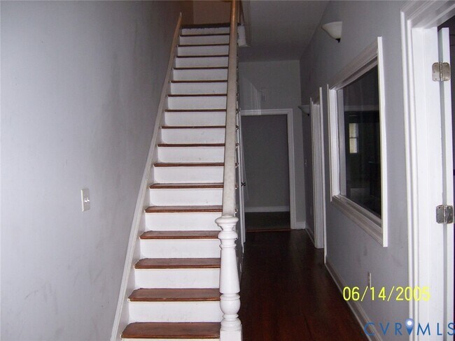 Building Photo - 712 N 24th St