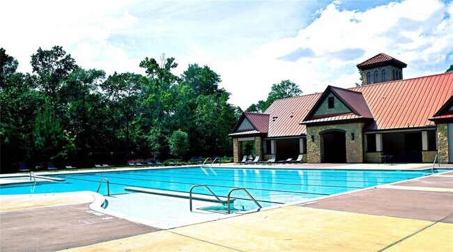 Building Photo - 23426 Millbrook Dr
