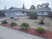 Building Photo - 5140 Linda Lou Dr