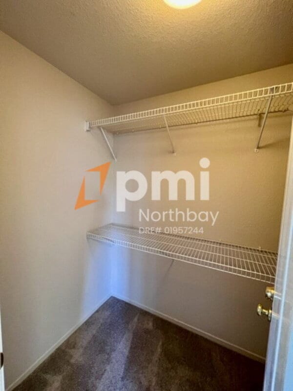 Building Photo - 2133 Beaujolais Ct