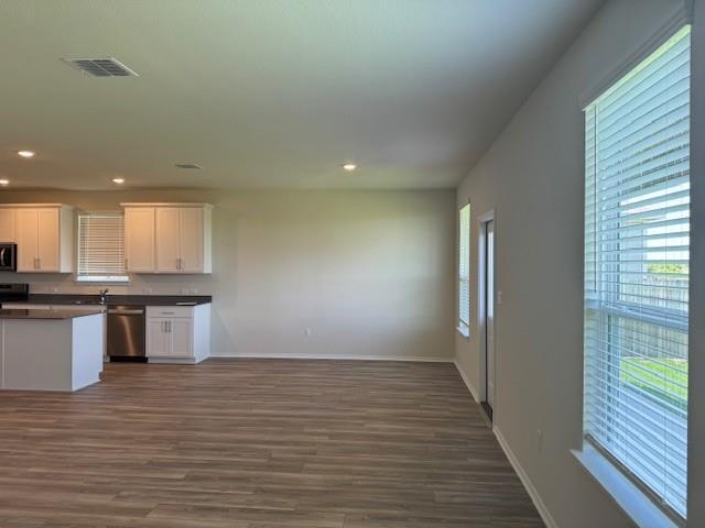 Building Photo - 639 Papaya Dr