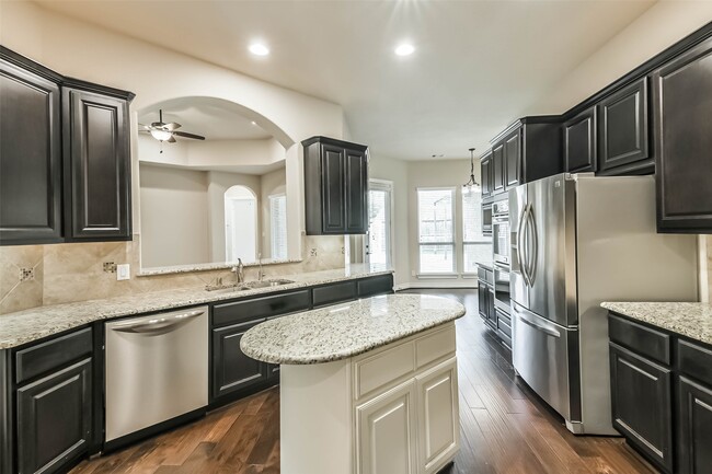 Building Photo - 4511 Sanctuary Halls Dr