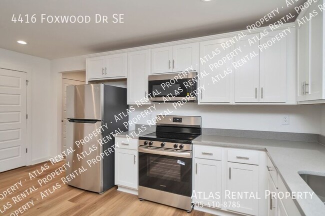 Building Photo - 4416 Foxwood Dr SE