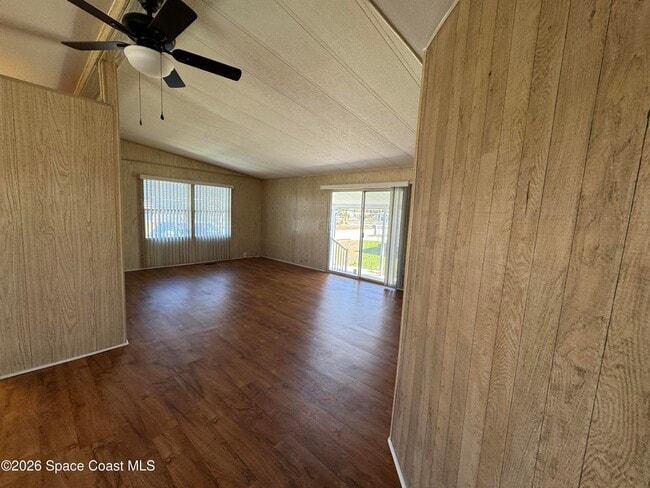 Building Photo - 1894 Coco Plum St NE