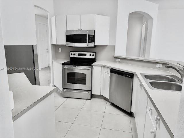 Building Photo - 11373 SW 137th Passage