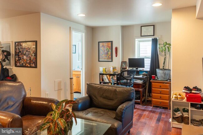 Building Photo - 1769 Frankford Ave