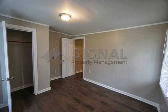 Building Photo - 7619 Henry Ellen Rd