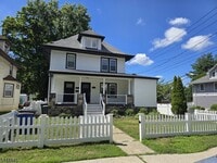 Building Photo - 50 Elm Rd